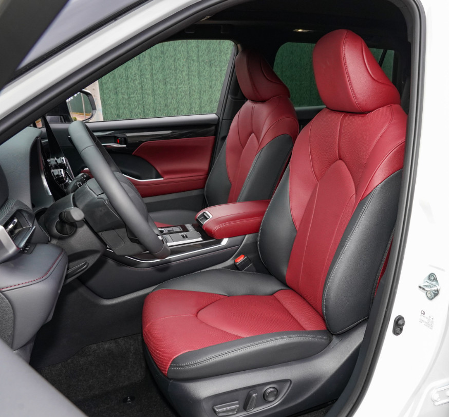 Good Performance 2023 TOYOTA CROWN KLUGER 2.5L HEV Four-Wheel Drive 4WD Hybrid Medium Car 5 Door 5/7 Seats SUV Supplier