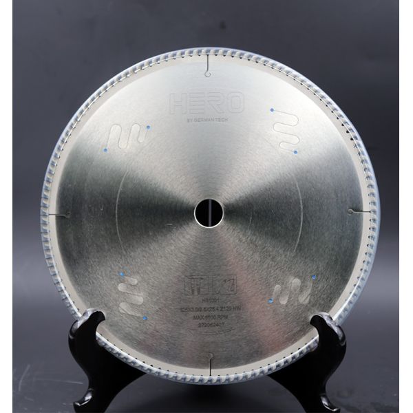 Safe Working Pcd Saw Blades Stable Performance Quiet Precise Processing