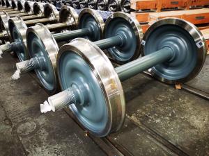 Railway Wagon Wheel Set Meet AAR / EN / TB Standard Railroad Wheel and Axle Assembly
