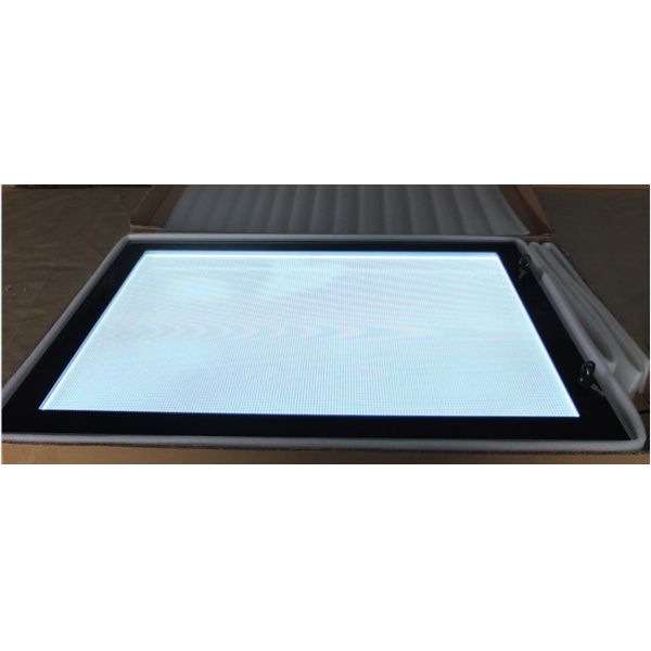 47mm Acrylic Clip Frames