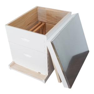 China OEM Two Layer Painted Langstroth Beehive For Bee Farm wholesale