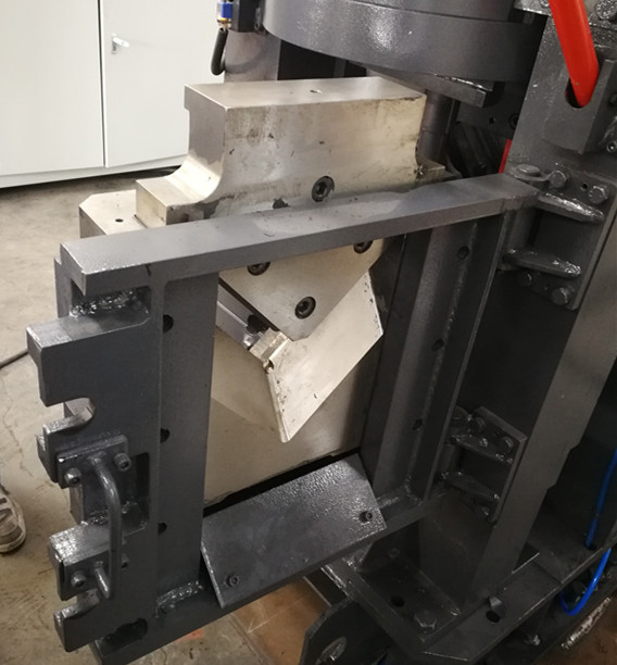 Big Sale High Speed CNC Angle Punching, Marking and Cutting Machine Line for Transmission Tower