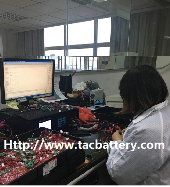 Electric Scooter LiFePO4 Battery Pack 51.2V 12AH 26650 16S4P For Golfcart