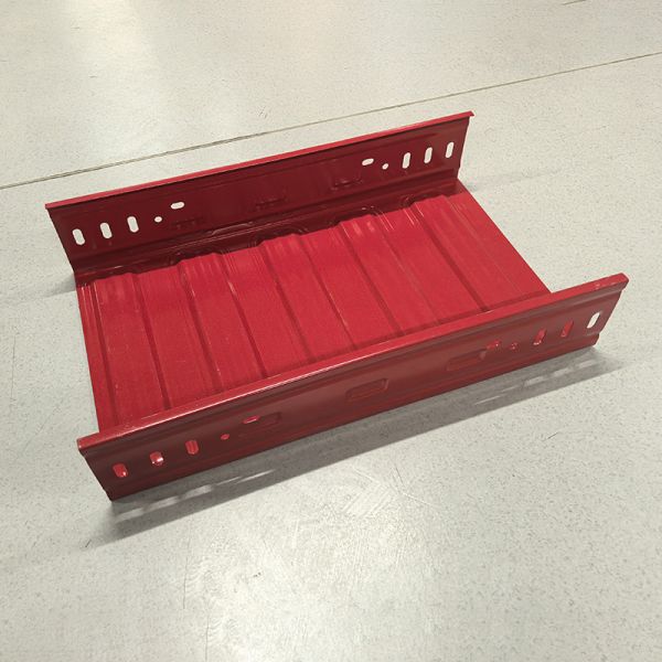 Heavy Duty Perforated GI Offshore Cable Tray Management Lightweight