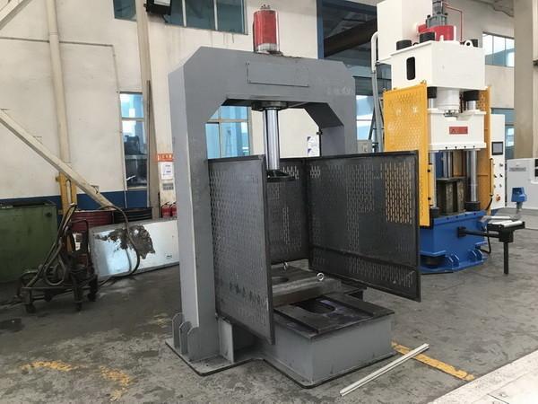 Quality Y35 Gantry Motor Rotor Stator 100T Hydraulic Press Machine High Setting Accuracy for sale