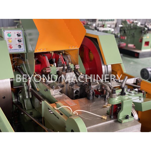 One Die Two Blow Screw Nail Rivet Heading Machine
