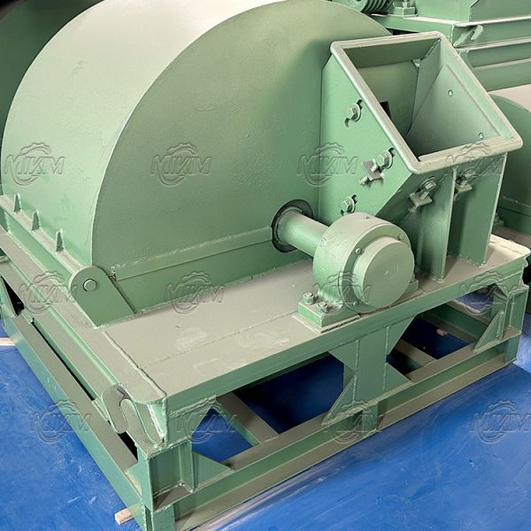Industrial Wood Sawdust Making Chipper Machine For Sale