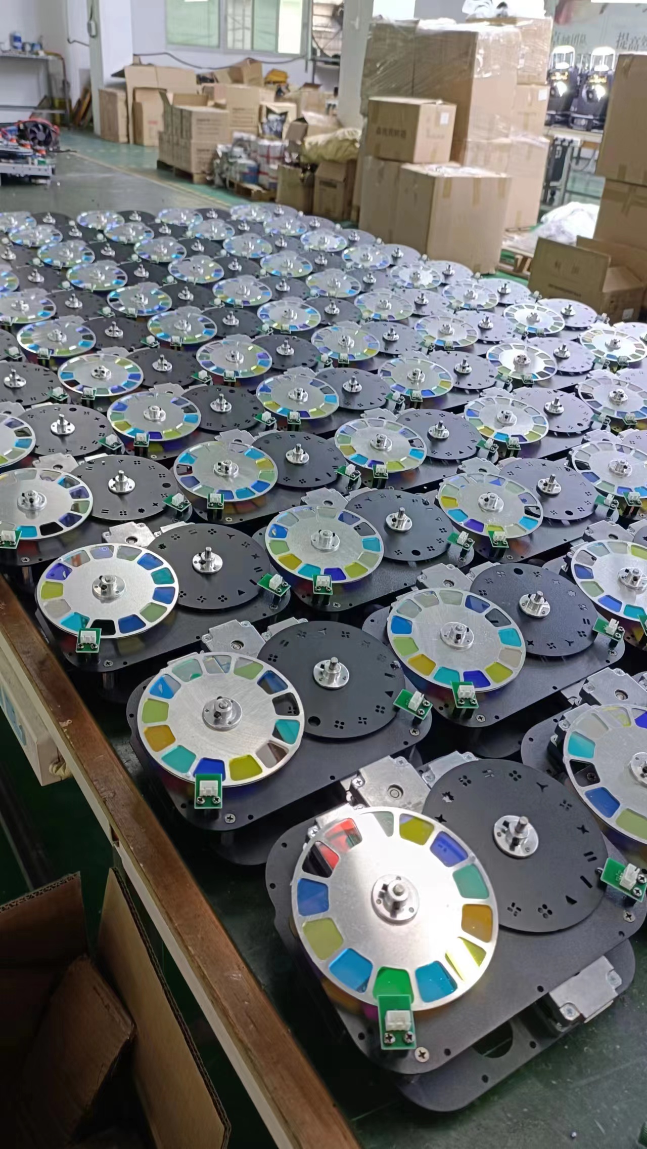 Concert Stage Lights Warm Light Emitting Color RGB/RGBW 7500K Color Temperature