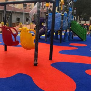 China EPDM 8-15mm Rubber Mat Flooring For Playground Athletic Running Track on sale