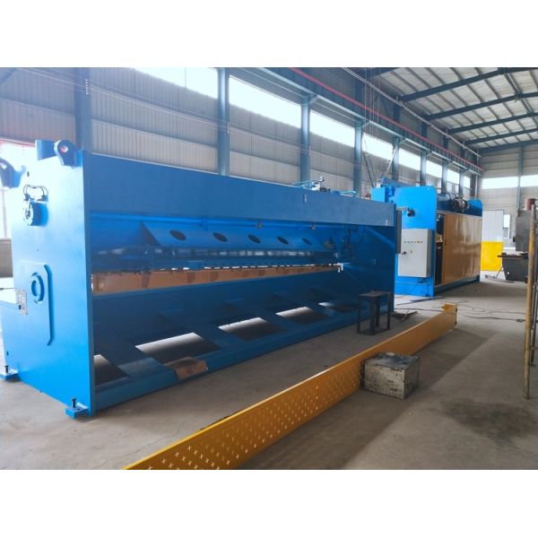 Q11K Iron Plate Cutting Machine Stainless Steel Hydraulic Swing Shearing Machine 18.5KW