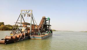 China Gold Mining Trailinng Suction 80CBM/H Bucket Chain Dredger Alluvial Mining wholesale