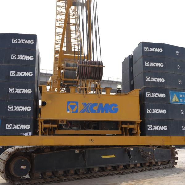 Quality Used XGC 300t Crawler Crane 300 Ton Lifting Capacity for sale
