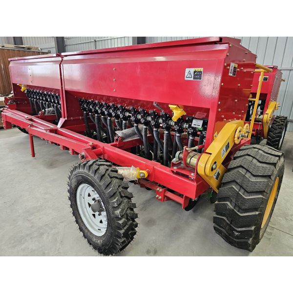 Low Cost Durable Wheat Planter Adjustable for Precision Field Planting