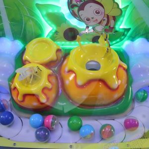 Little Bee Gambling Arcade Machines , Claw Crane Coin Operated Machines