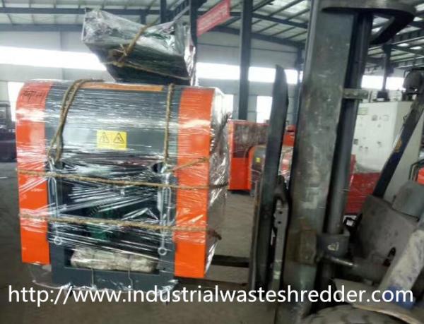 Quality Industrial Paper Crusher Machine , Cardboard Box Crushing Machine Custom Capacity for sale
