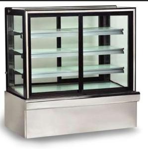 1.8m Sliding Doors Floor Standing Cake Showcase Chiller
