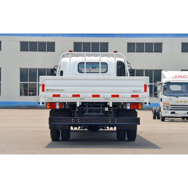 Customizable Isuzu Mini Cargo Truck 4x2 Single Cab Lorry Light Truck 5 Tons for Sale
