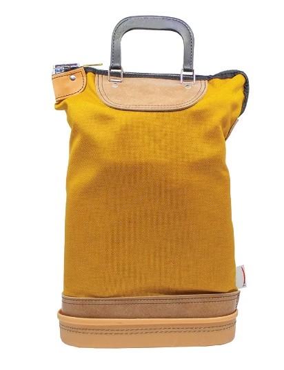 Locking Mailbag with Handles With the tuff hide trim, hard molded bottom,