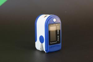 SpO2 Sports And Aviation Fingertip Pulse Oximeter With Heart Rate Monitor
