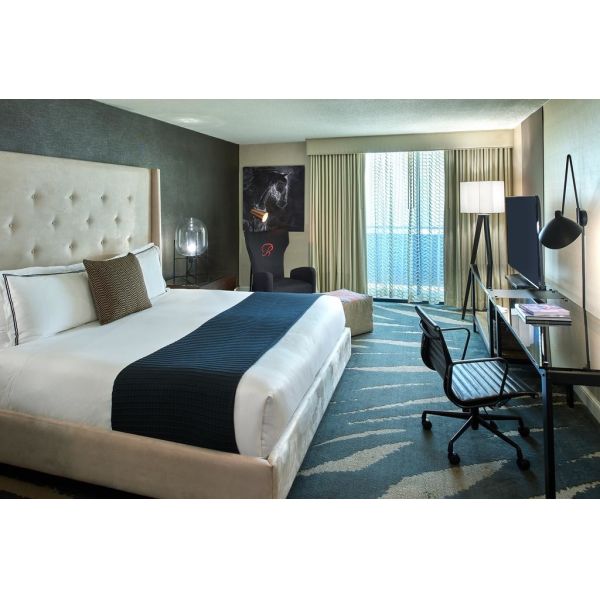 Hotel Standard Modern design Large Bed Room Leather Upholstered Headboard Bed with Walnut Laminated Side table