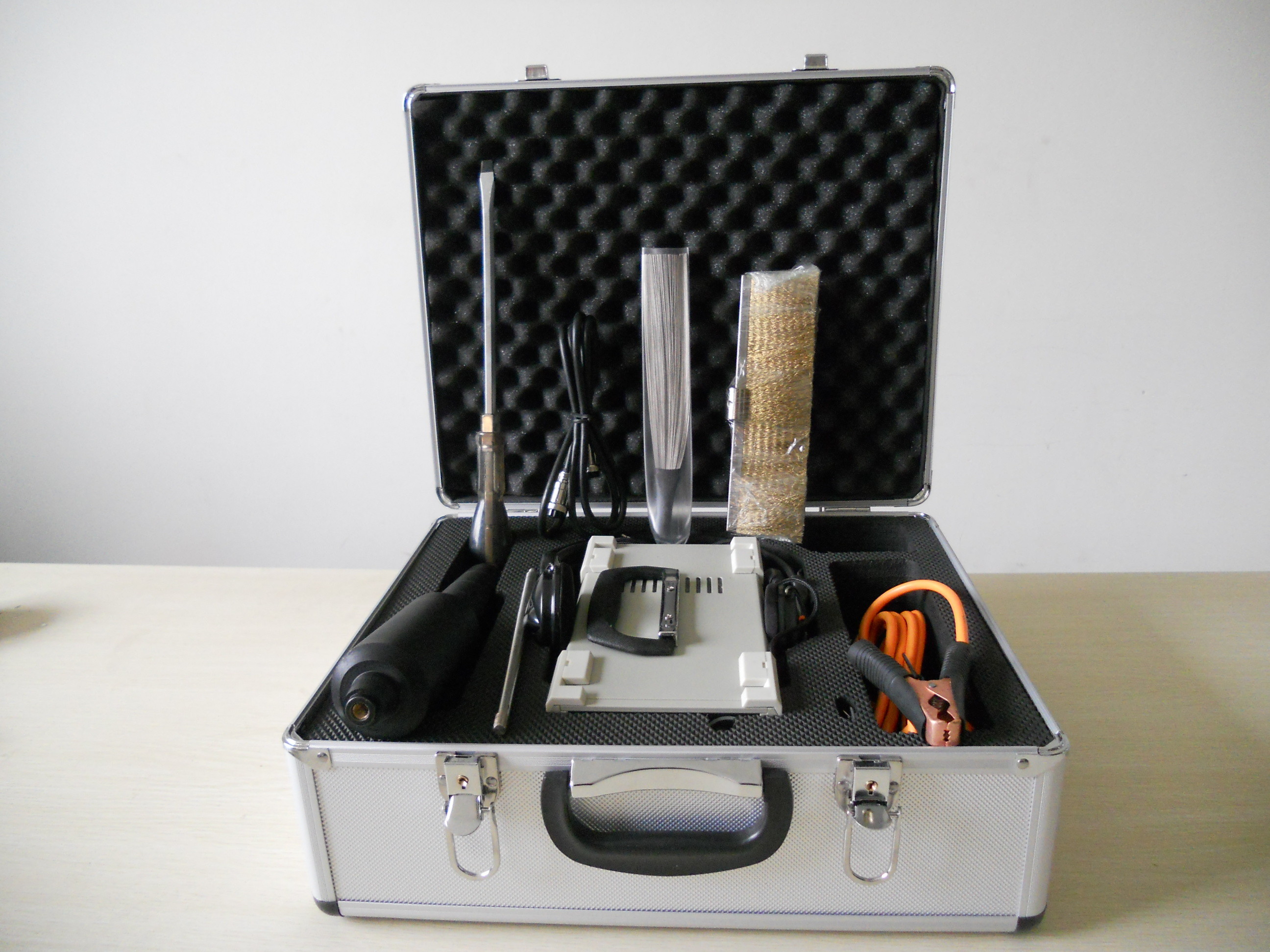 Holiday Detector, Non Destructive Pipe Corrosion Protection Spark Porosity Holiday Detectors RHD-10