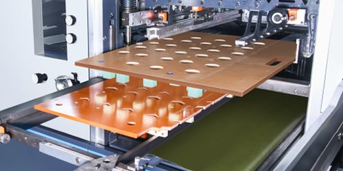 Auto non-stop collecting device