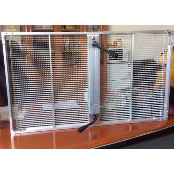 80% High Transparency High Brightness Glass Wall Led Screen 5 X 8mm