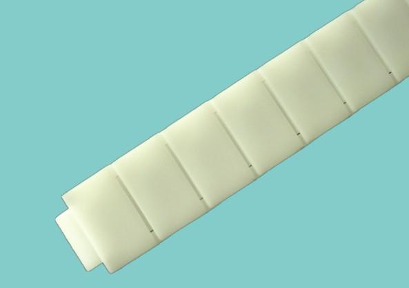Quality Plastic roller chains 40P 60P flat top plastic chains silent chains white color for pharmercutical for sale
