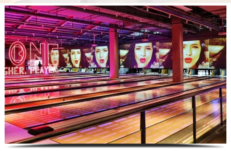 Directly Supply Complete Bowling Alley for Family Entertainment Fun and Fashionable