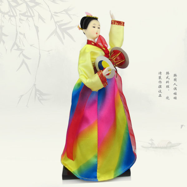 KOREAN tradional wear dolls