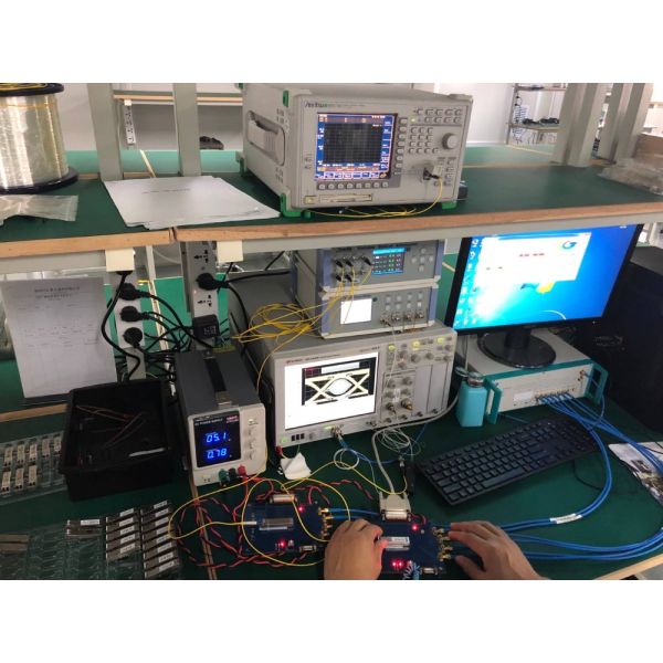 25G CWDM Fiber Optic Transceivers Laser Chip With Temperature Range -5-85C