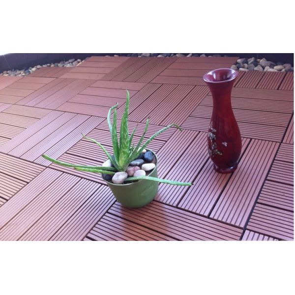 300 X 300MM Fireproof Wpc Timber Decking Wood Plastic Composite Tiles 23MM