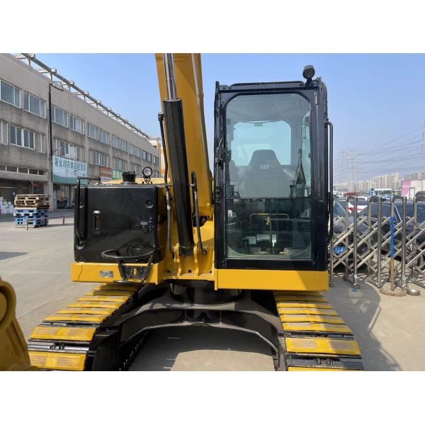 Used Caterpillar 307.5 Excavator 0.33 M3 Bucket Capacity For Construction Projects