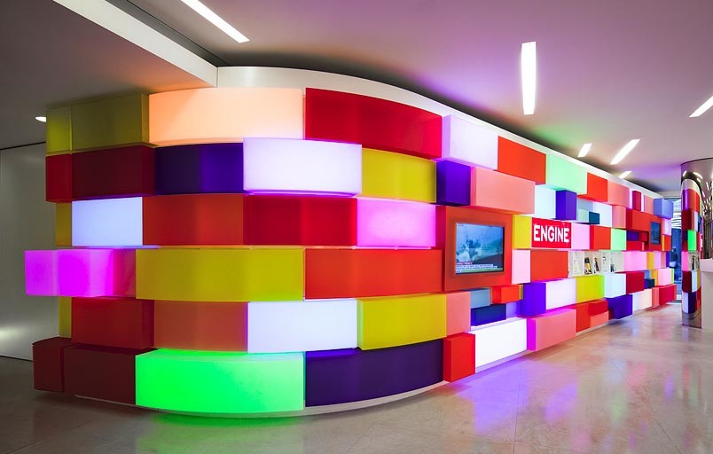 Extruded Frosted Colored Acrylic Sheets 2440x1220mm Impact Resistant Plexiglass