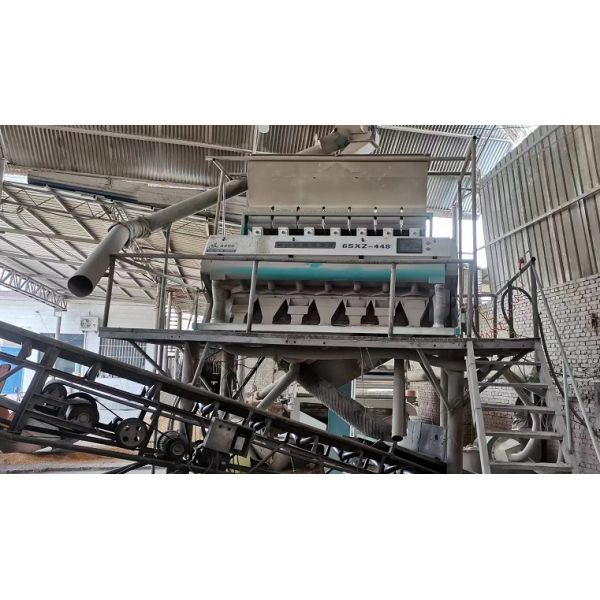 7 Chute Rice Sorting Machine Mini Rice Color Sorter 220V
