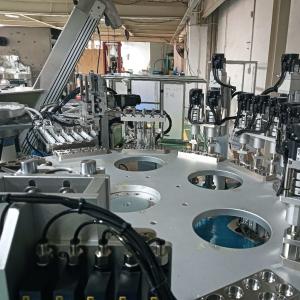 China Rotary Cap Assembly Machine AC380V Automatic Screw Capping Machine OEM wholesale