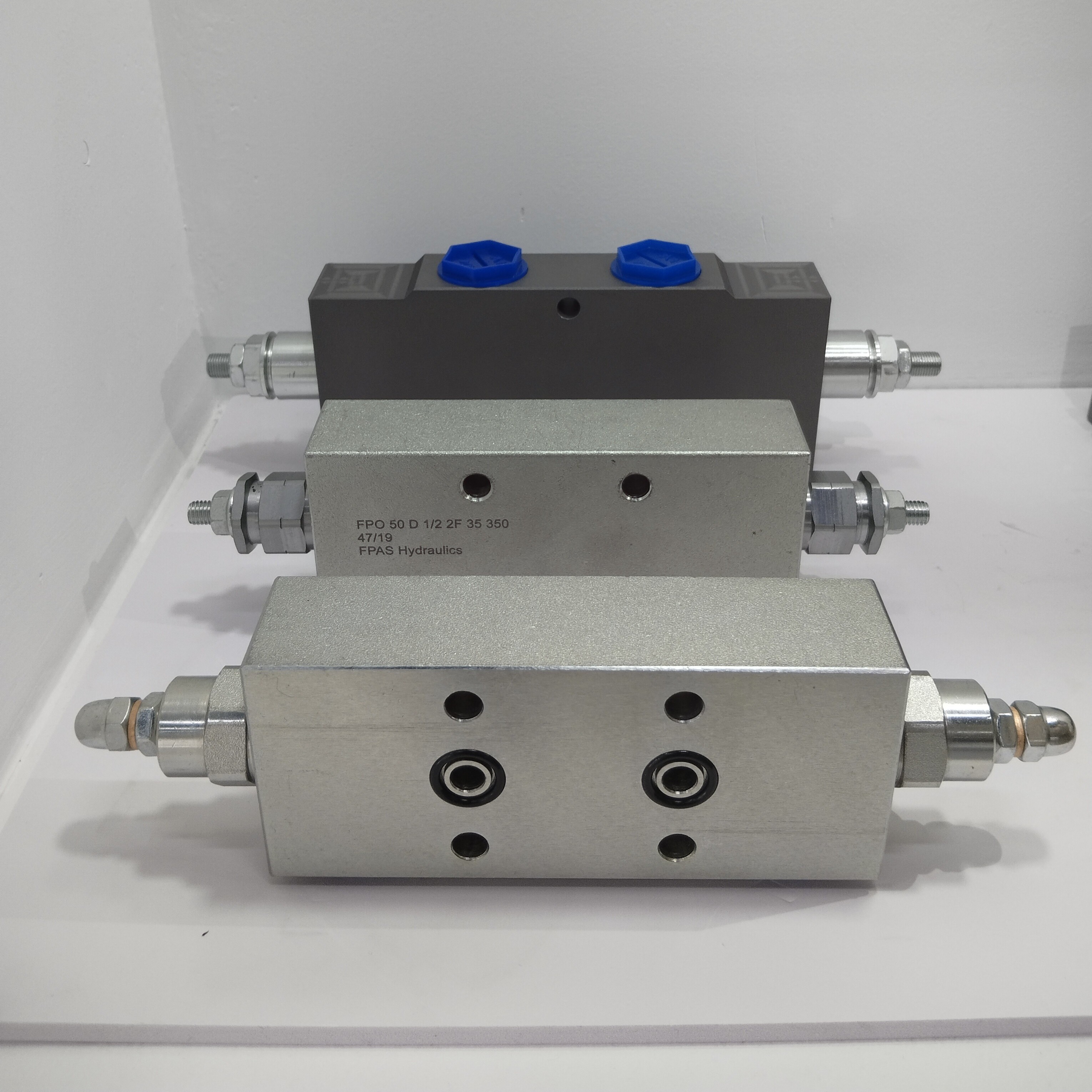 VBCD-SEA Compact Over Centre Valve Hydraulic One Or Two Cartridge Balance Valve