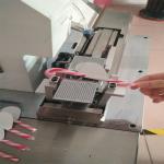 Table Label Applicator Machine For Round / Square Bottle , Low Running Noise