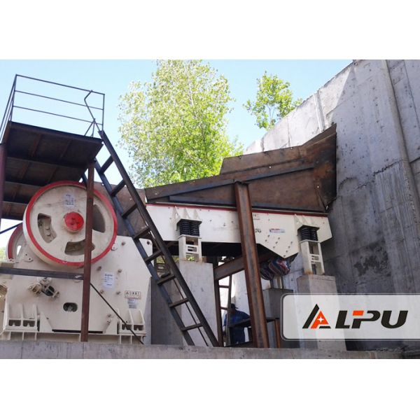 Mining Industry Electromagnetic Vibrating Feeder With Large Feeding Capacity