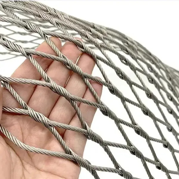 High Quality Pool Iron Fence Mesh Flexible Stainless Steel Wire Rope Zoo Mesh Fenc USA Fencing Mesh
