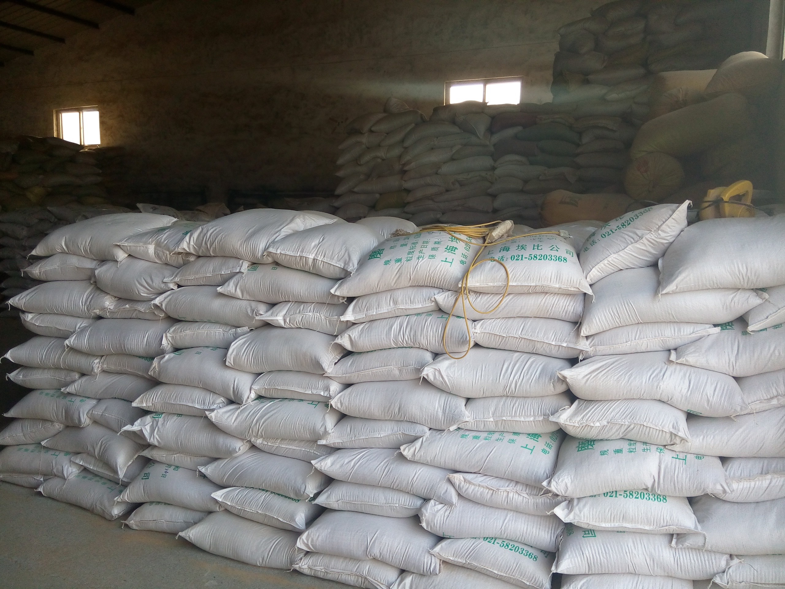 20#/ 40# / 60# Factory price Crushed feed grade natural corn cob grits corncob for Abrasive and polishing