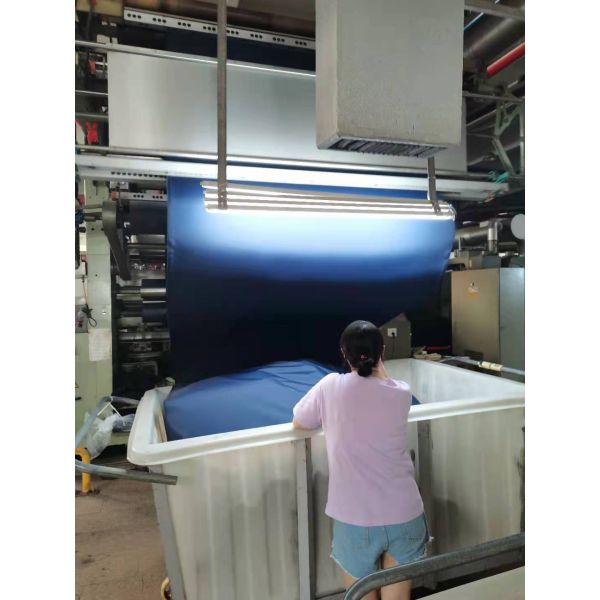 77gsm Polyester Dobby Fabric 63dX75d Plain Weave Linen For Jackets