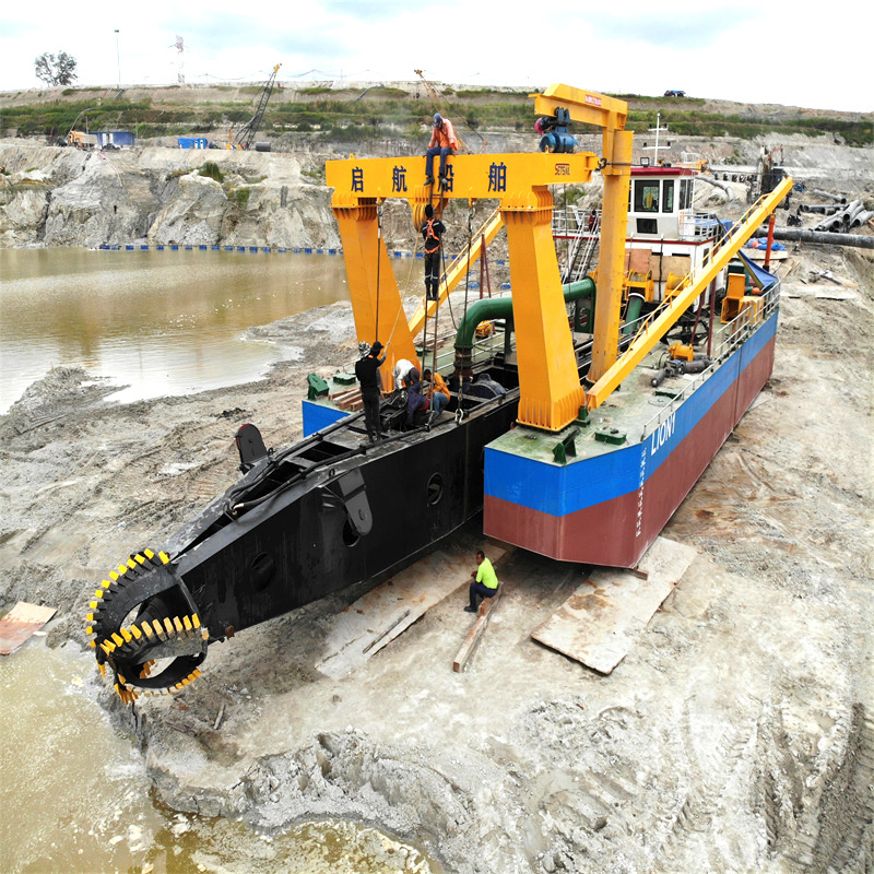 River Sand and Mud Hydraulic Suction Dredger with Cutter Head