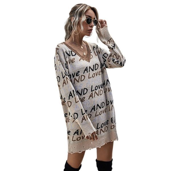 Fashionable top of the line women's sweaters, medium length knitted pullover