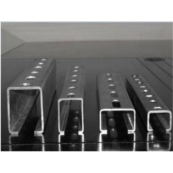 Construction Metal Roll Forming Machine Minimum Tolerance C / U Solar Frame Making