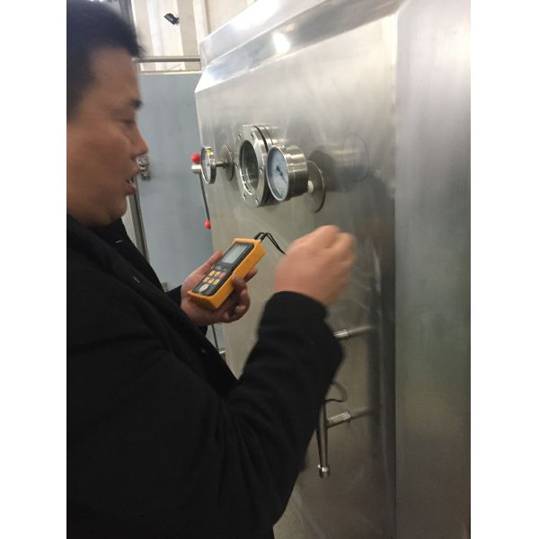 No Dead Corner 3RPM 2.2KW Pharmaceutical Coating Machine