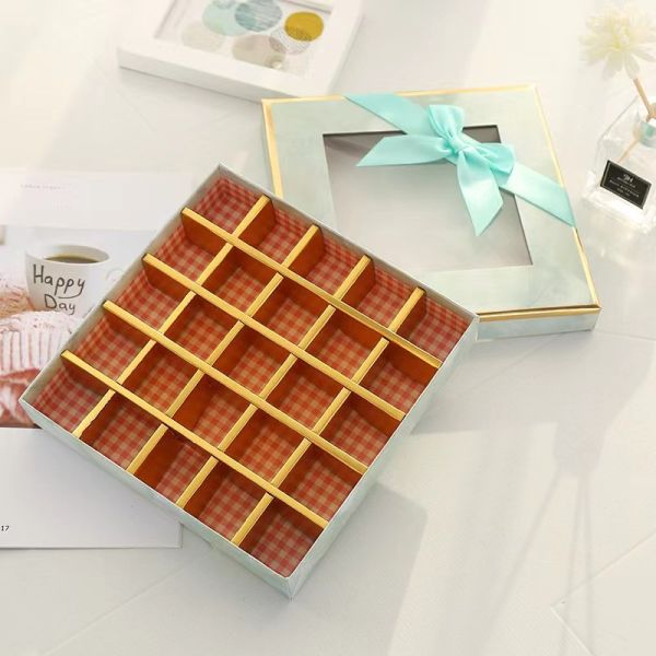 Custom Valentine's Day Chocolate Box With Window Eco Friendly Paperboard Food Packaging Box