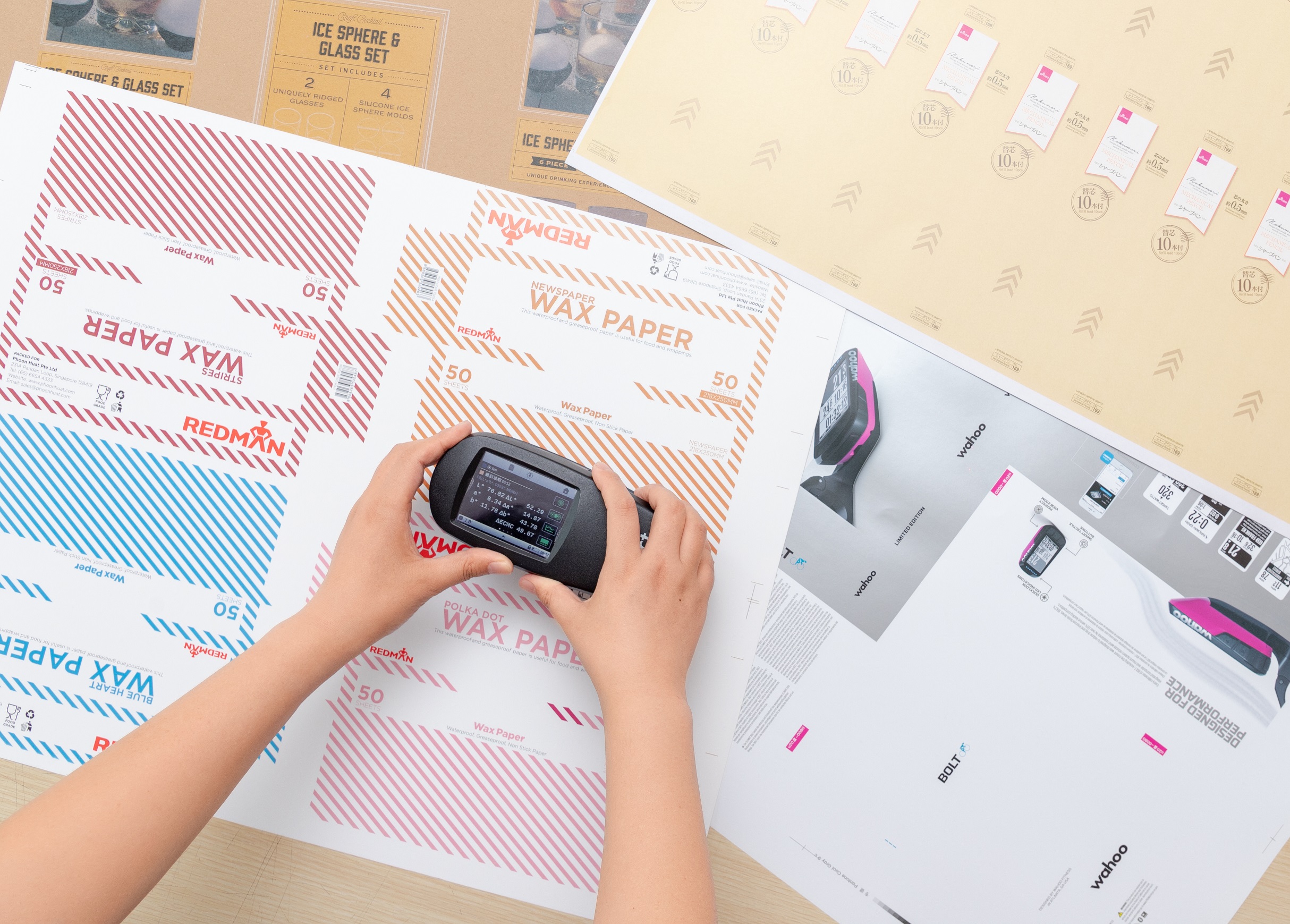 Retail Counter Top Custom Cardboard Display Boxes Using Recycled Material