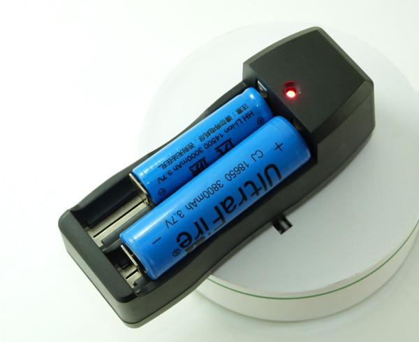 Quality EU Plug Dual Universal Lithium Ion Battery Charger , 2 Bay Battery Charger for sale