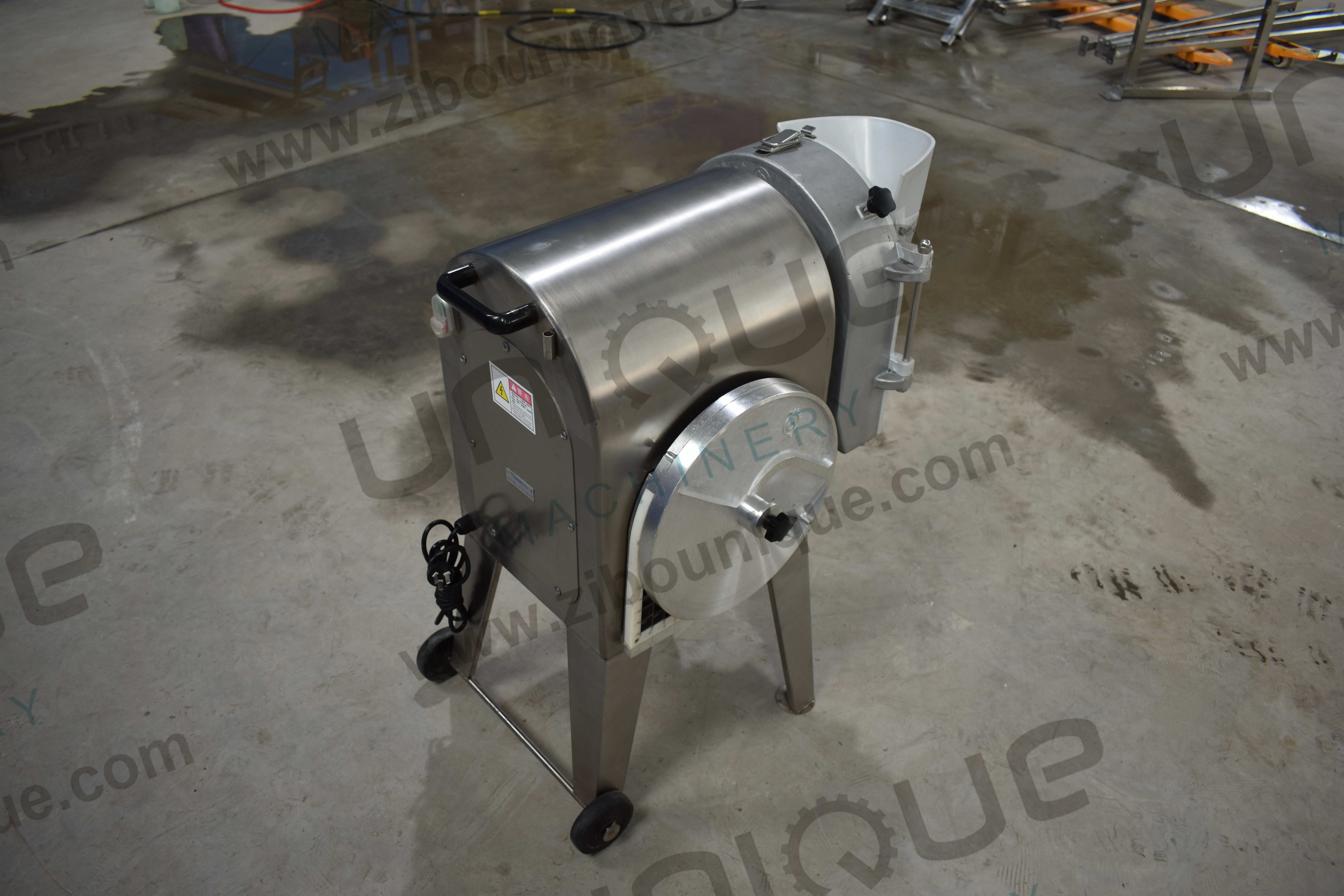 Multi-Function Root Vegetable Cube Julienne Cutting Machine with 750*480*890 mm Size